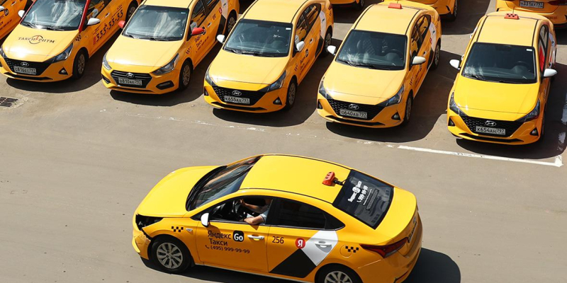 «Яндекс.Такси» назвал сроки отстранения водителей за нарушения правил