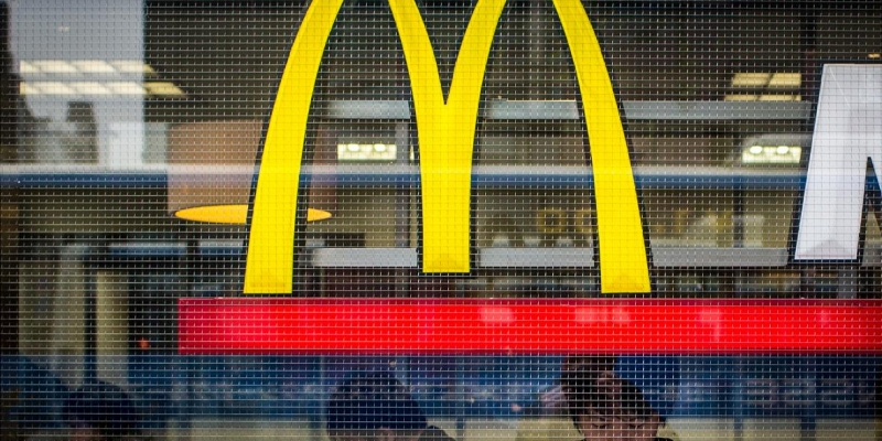 Бывшие рестораны «Макдоналдс» в Казахстане открылись без названия